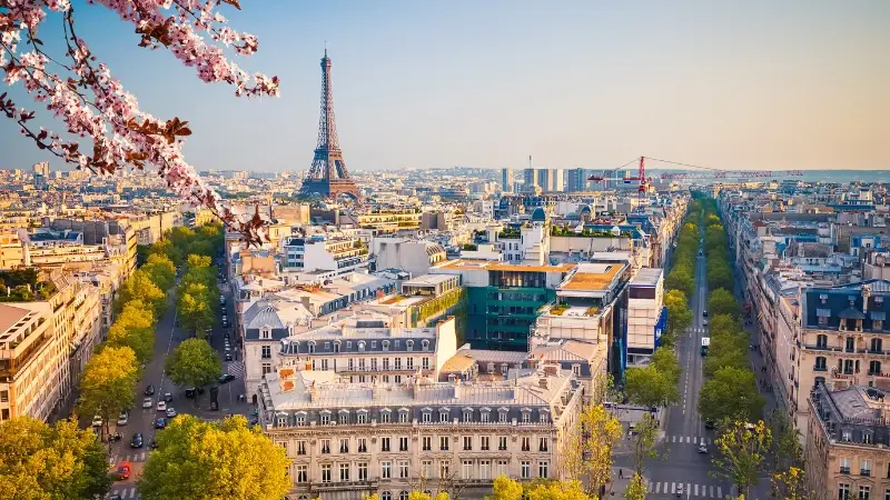 Instituts de maquillage permanent sur Paris et région parisienne